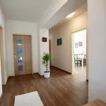 아파트 Active
