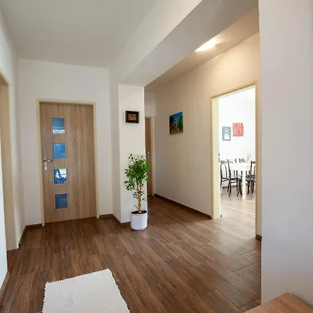 Apartment Active